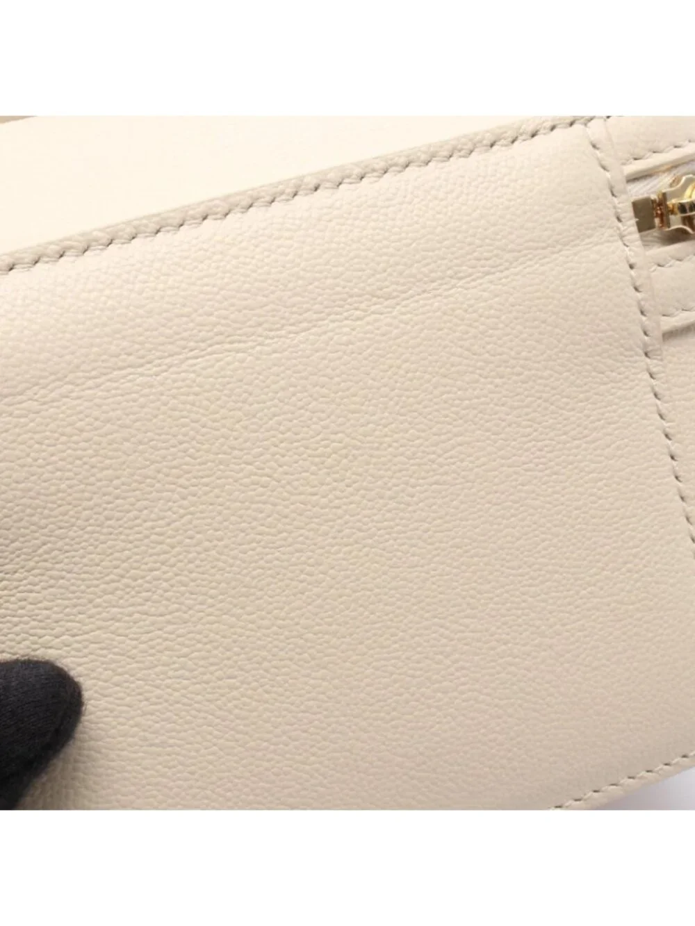 Bvlgari Handbag Serpenti Box 2-Way Ivory Leather Vanity Chain